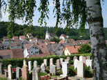 Ersingen Friedhof Hintergrung Kirche